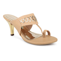 Kitten Heel Kolhapuri Sandal with Stylish Toe Ring Accent