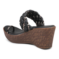 Braided Platform Sandal with Toe Ring