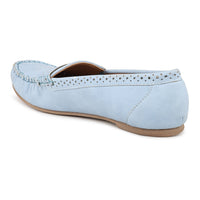 Classic Mocassins With Laser Details
