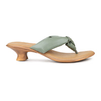 Soft Knotted Thong on Pu Sole With Kitten Heel