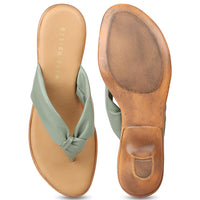 Soft Knotted Thong on Pu Sole With Kitten Heel