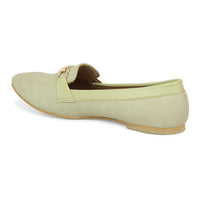 Loafer With Horsebit Trim