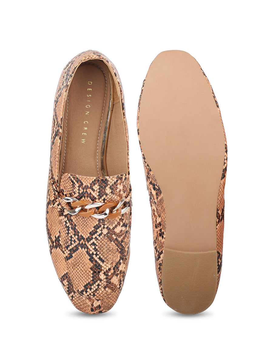 Reptile Paint Penny Loafer With Chain Accent