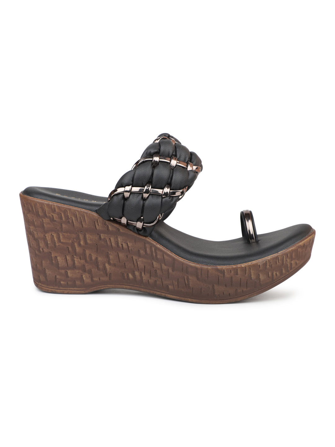 Braided Platform Sandal with Toe Ring