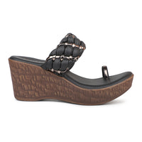 Braided Platform Sandal with Toe Ring