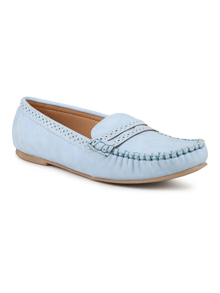 Classic Mocassins With Laser Details