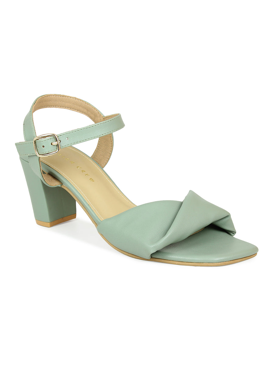  Intertwined Vamp Ankle Strap Sandal