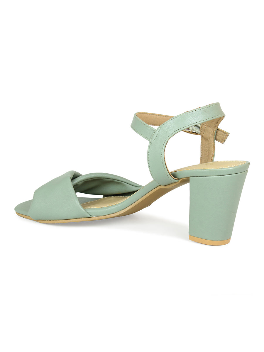  Intertwined Vamp Ankle Strap Sandal