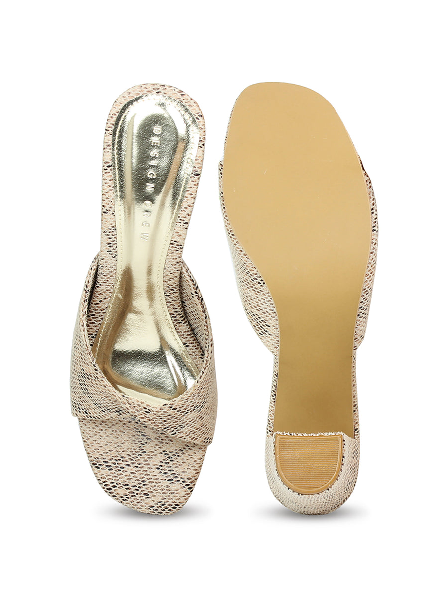  Intertwined Vamp Slide  Sandal